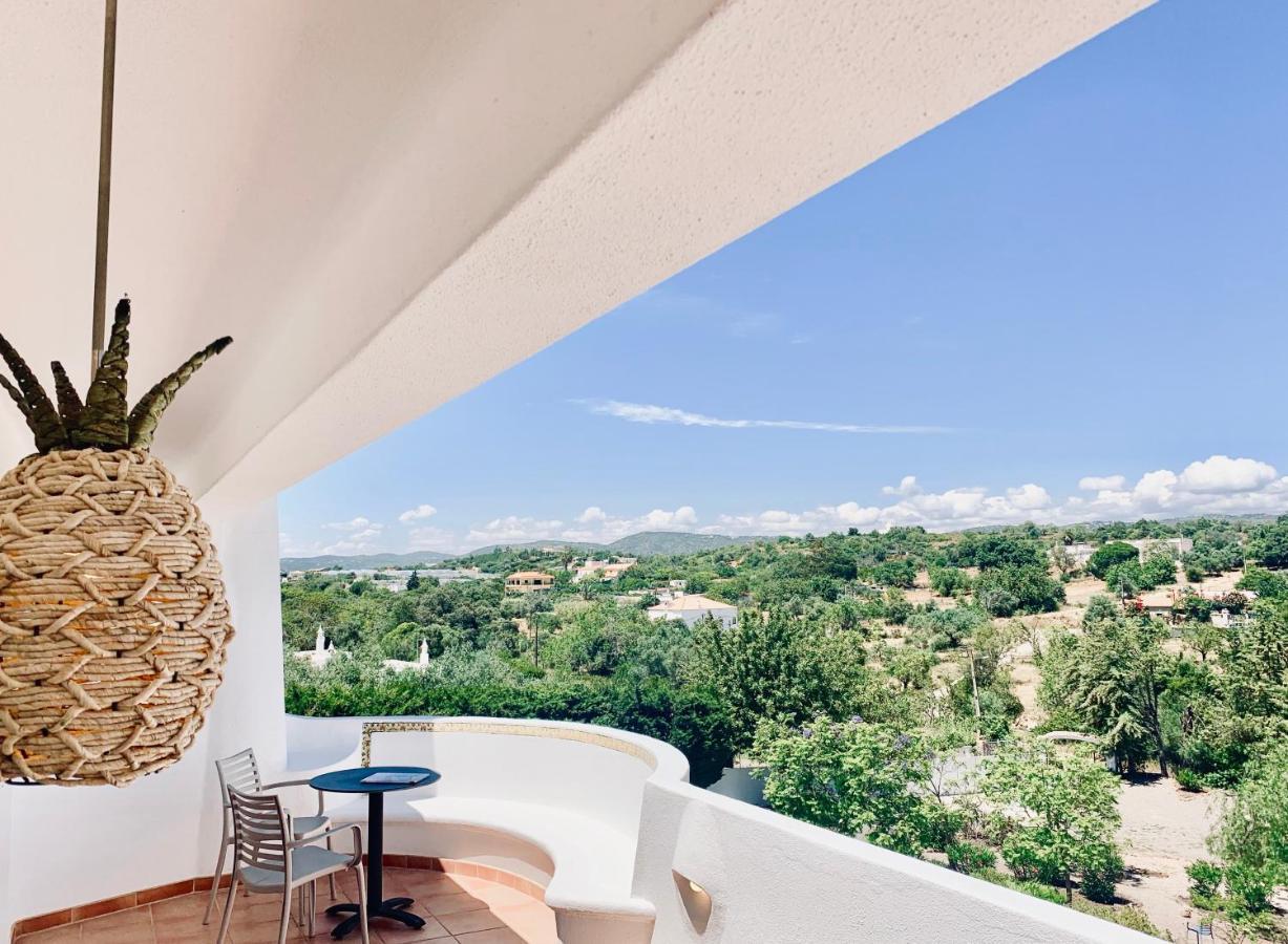 The White House - Boutique Villa โอลเญา ภายนอก รูปภาพ