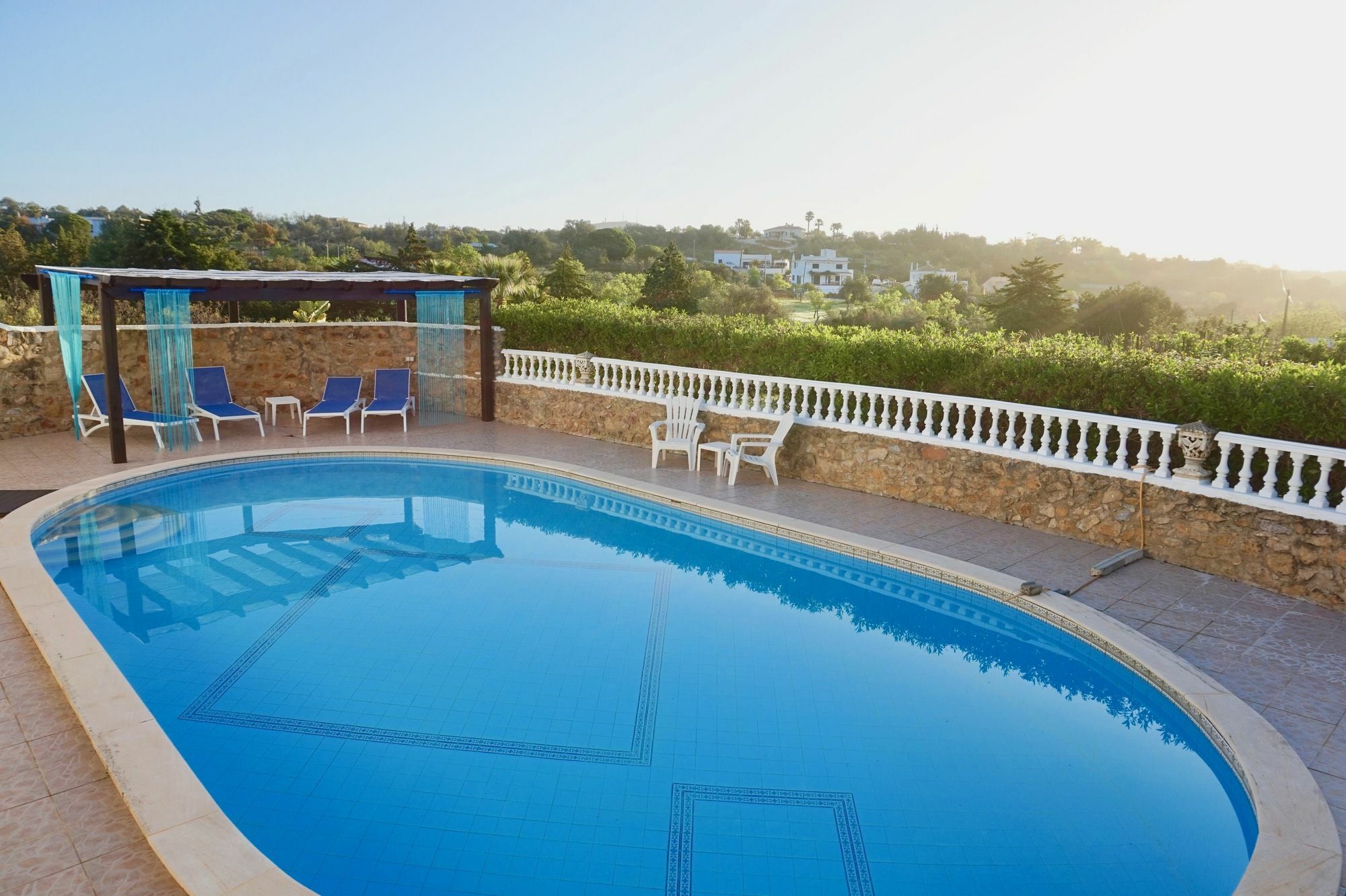 The White House - Boutique Villa โอลเญา ภายนอก รูปภาพ